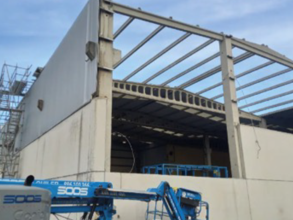 Bandalux: Ampliación de la fábrica de estores y persianas de la empresa