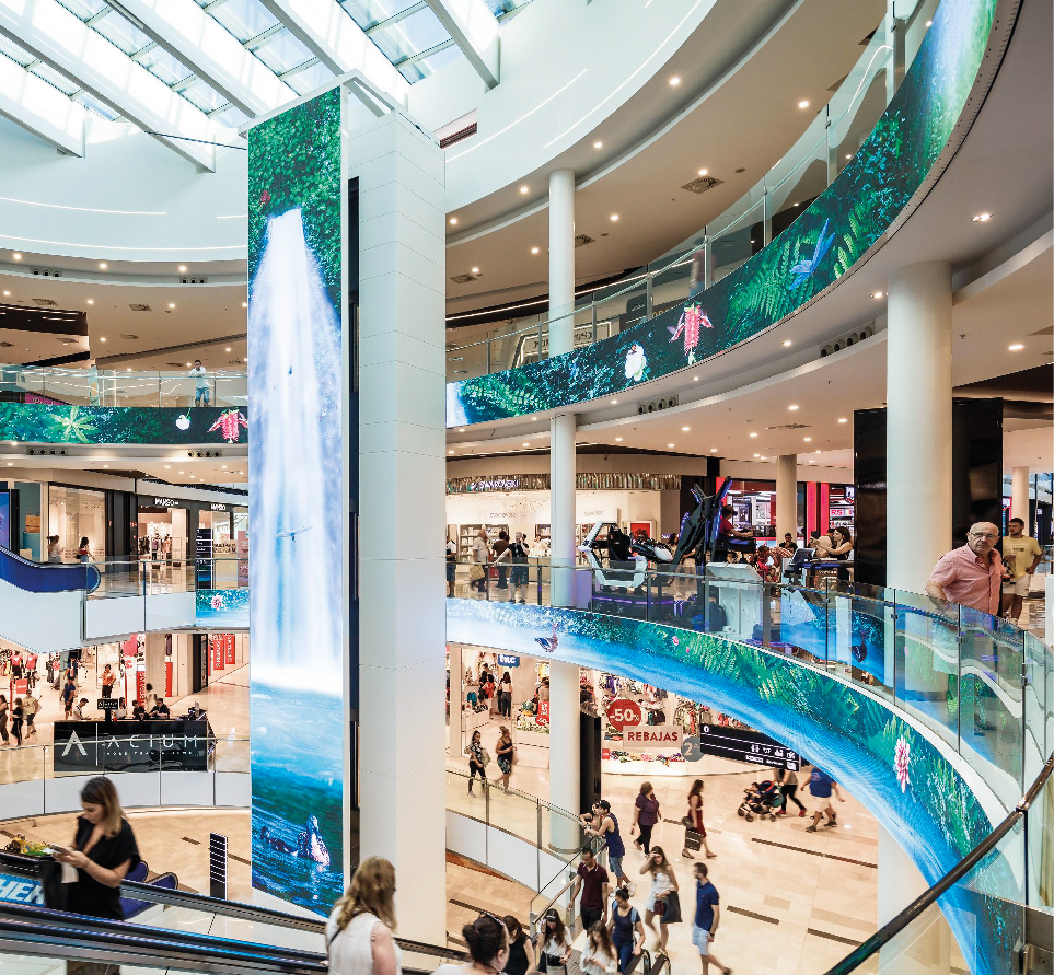 RETAIL En TECOMSA, ejecutamos proyectos de renovación de espacios comerciales, combinando diseño, técnica y funcionalidad